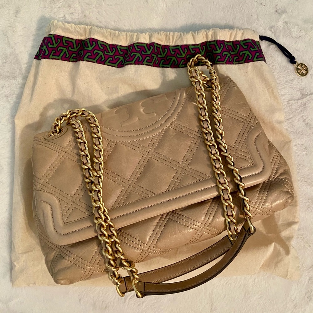 Tory Burch Fleming Soft Glazed Convertible Shoulder Bag – Almond Flour